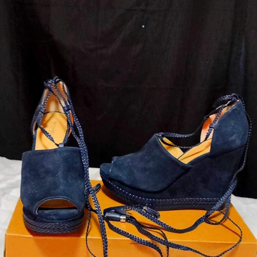 Michael kors wedges
